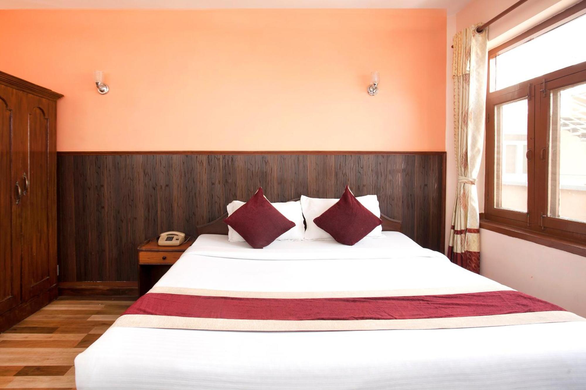קטמנדו Hotel Holiday Taj מראה חיצוני תמונה